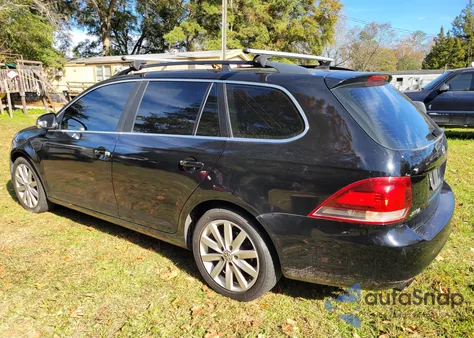 2013 Volkswagen Jetta Sportwagen 2.0L Tdi from USA, damaged, VIN 3VWPL7AJ6DM616596